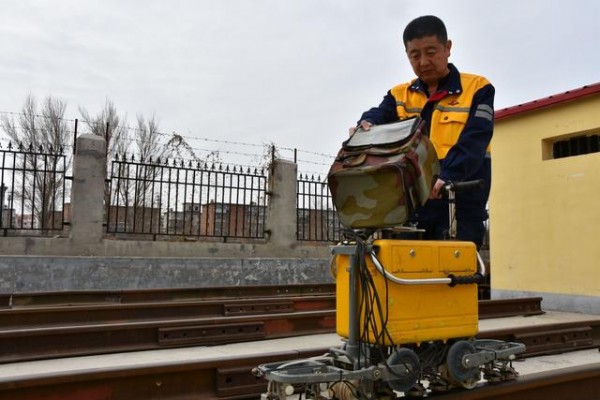 探傷人:郭樹(shù)輝——扎進(jìn)探傷工作20年的“啄木鳥(niǎo)”