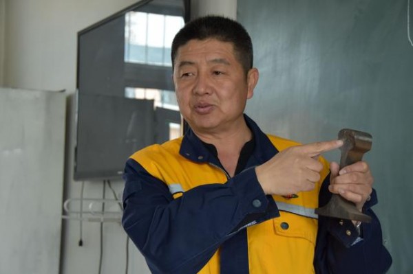 探傷人:郭樹(shù)輝——扎進(jìn)探傷工作20年的“啄木鳥(niǎo)”